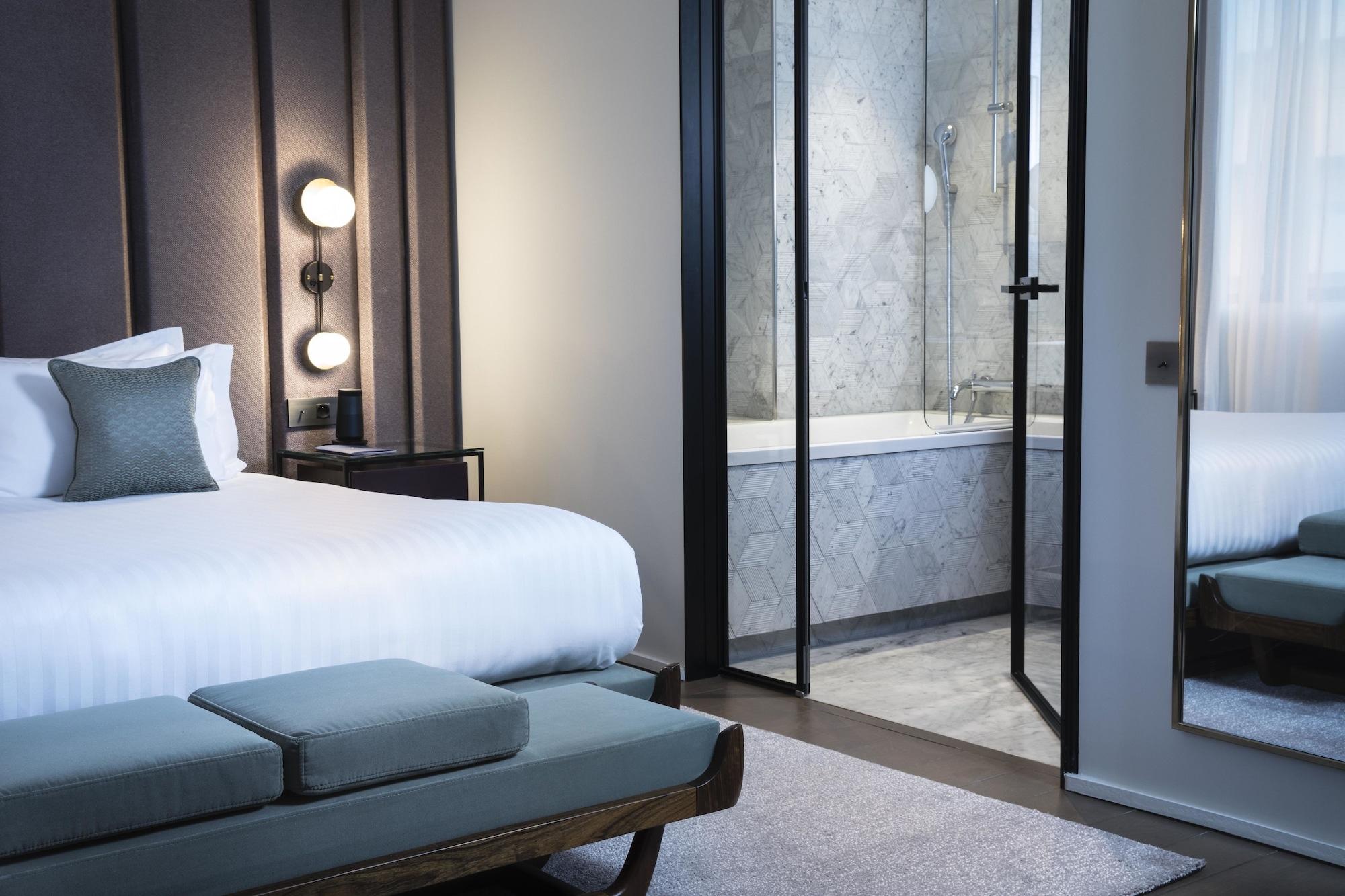 Maison Breguet Paris Luaran gambar A bedroom at the hotel