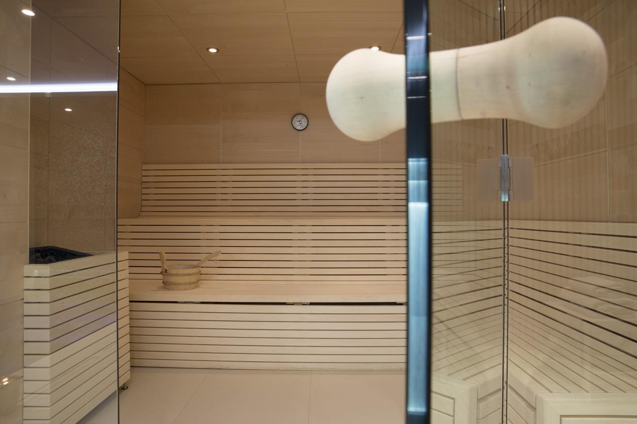 Maison Breguet Paris Luaran gambar A Finnish sauna